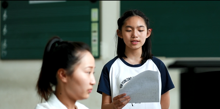 教育天地2022年5月8日-一往无前的钢琴女孩余思睿