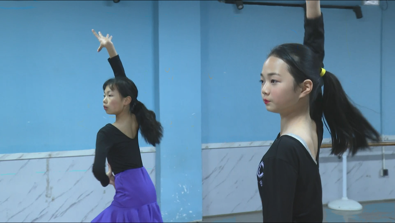 教育天地2022年2月20日-成长中的天生舞蹈家吴佳妮