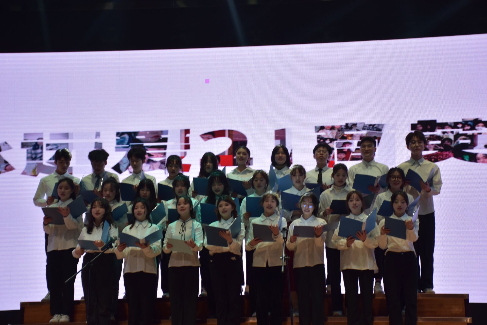 湖南商务职业技术学院：“中华经典，雅韵湘商”经典诵读晚会取得圆满成功