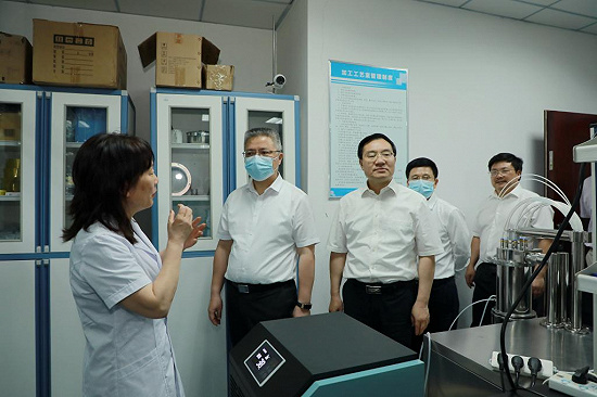 朱忠明在湖南中医药大学（省中医药研究院）调研时要求 在建设中医药强省中展现新作为