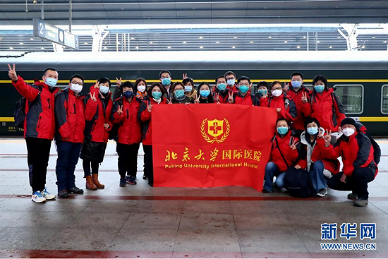 湖南工艺美术职业学院：祝福祖国,青年一代用行动诠释!