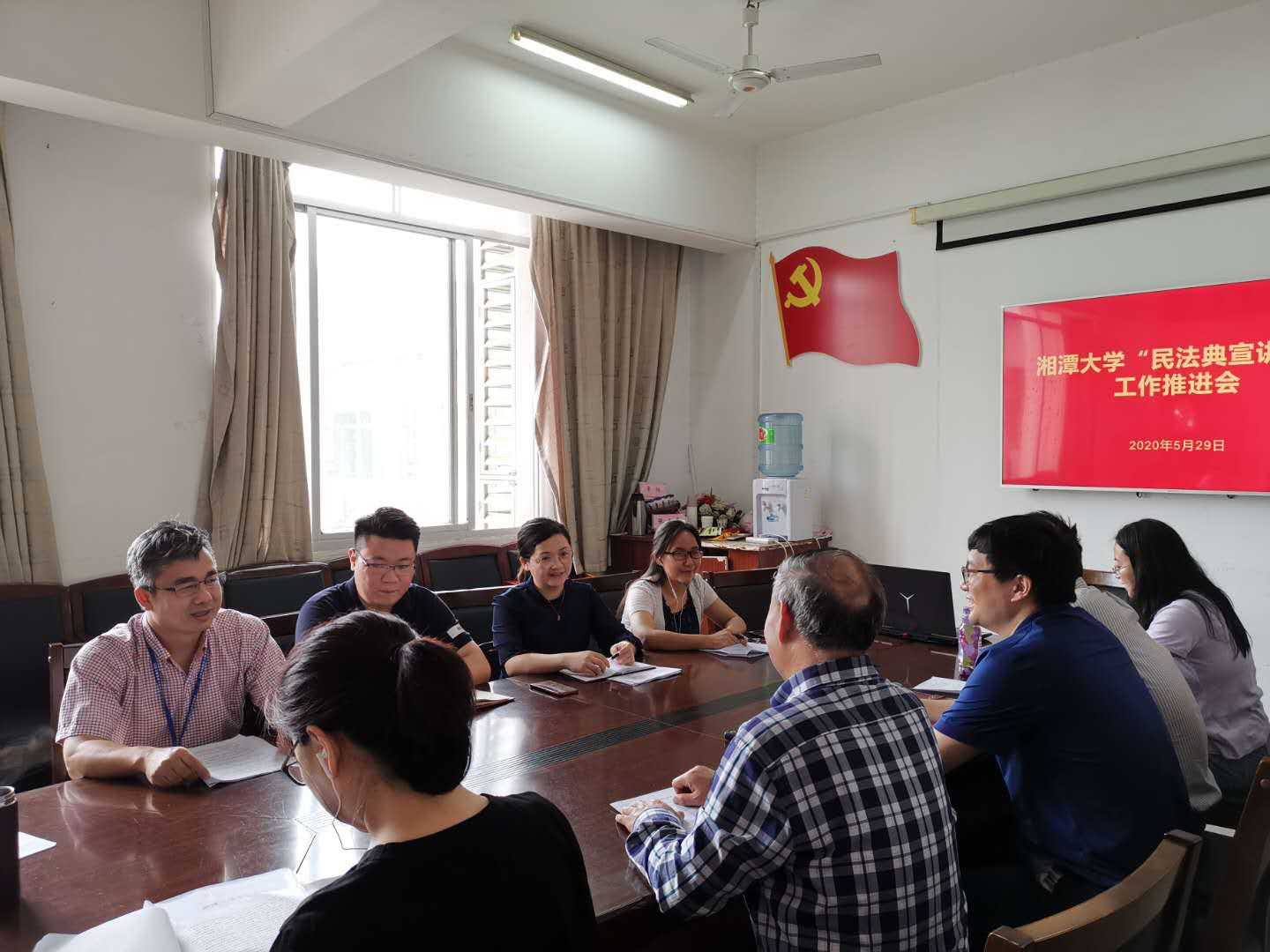 湘潭大学率先成立宣讲团 全域宣传民法典