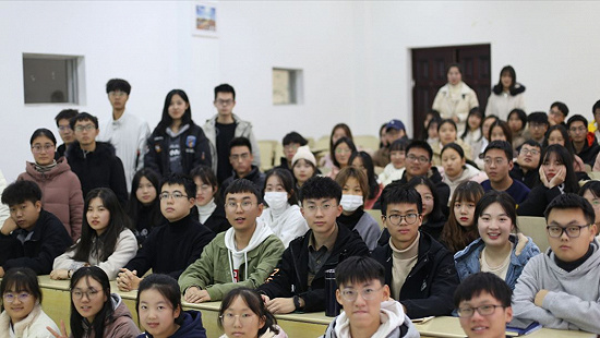 湖南工业大学第三届校易班学生工作总站第二次全体大会顺利举行！