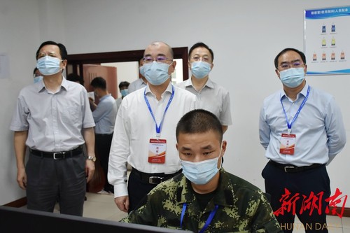 朱国贤在巡视高考工作时强调：全力以赴确保高考安全平稳有序