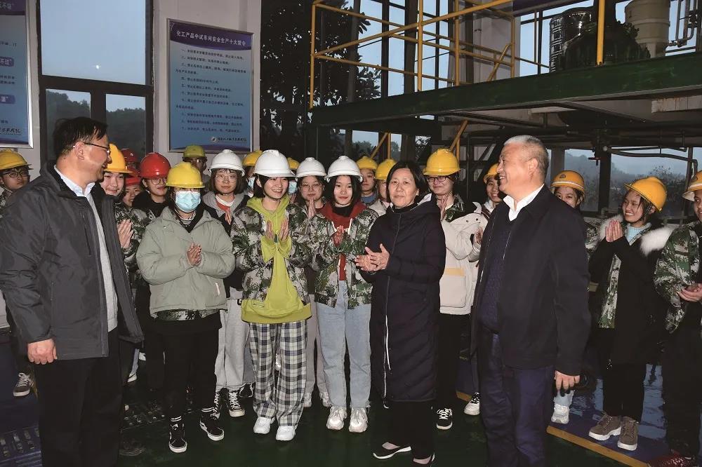 徐伟：奋力谱写湖南高校“三全育人”新篇章